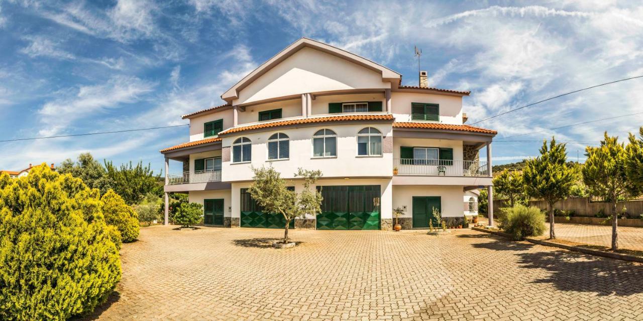 Vila Casa Do Luzio Macedo de Cavaleiros Exteriér fotografie